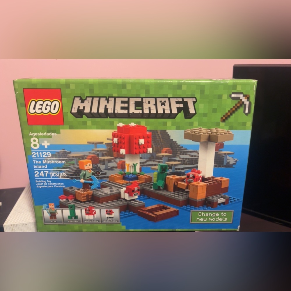 LEGO Minecraft Mushroom Island Adventure Set